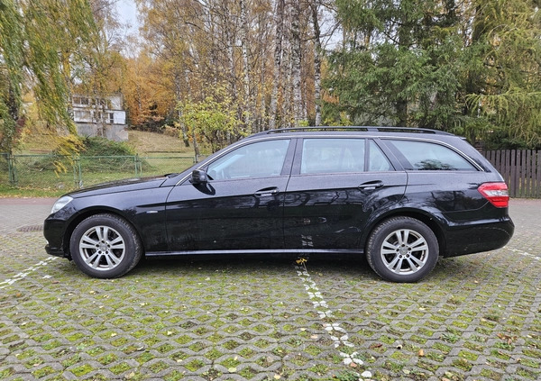 Mercedes-Benz Klasa E cena 49900 przebieg: 278000, rok produkcji 2010 z Łobez małe 379